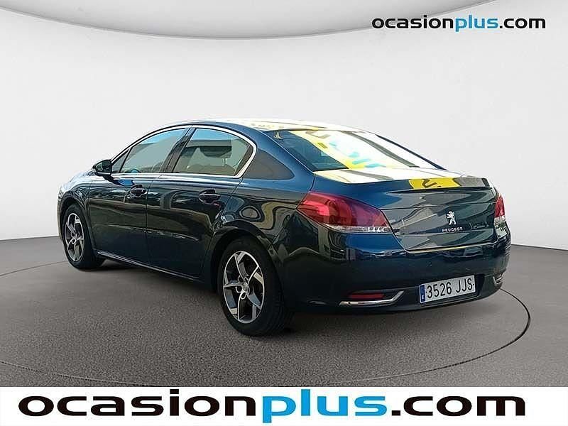 Usado Peugeot 508 Allure 181 CV (133 kW) 2015 Azul Berlina