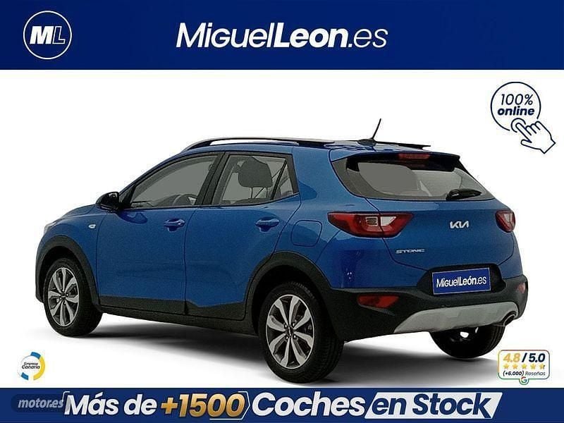 Usado Kia Stonic Active 101 CV (74 kW) 2022 Azul SUV