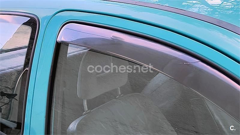 Usado Opel Corsa Swing 50 CV (36 kW) 1993 Verde Utilitario