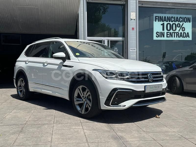 Blanco Usado 2022 VW Tiguan Allspace R-line SUV | 38.990 € (Caro) - Imagen 1/4