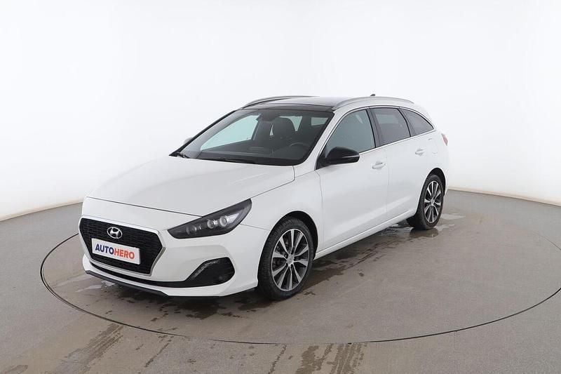 Blanco Usado 2019 Hyundai i30 Familiar | 16.999 € (Precio justo) - Imagen 1/3