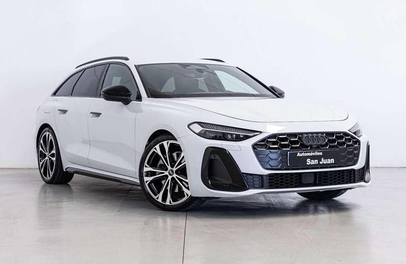 Blanco Usado 2024 Audi A5 Ambiente Coupe | 53.990 € - Imagen 1/4