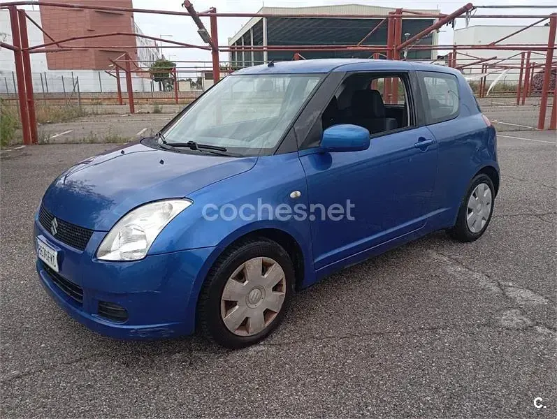 Usado Suzuki Swift GL 92 CV (67 kW) 2007 Azul Utilitario