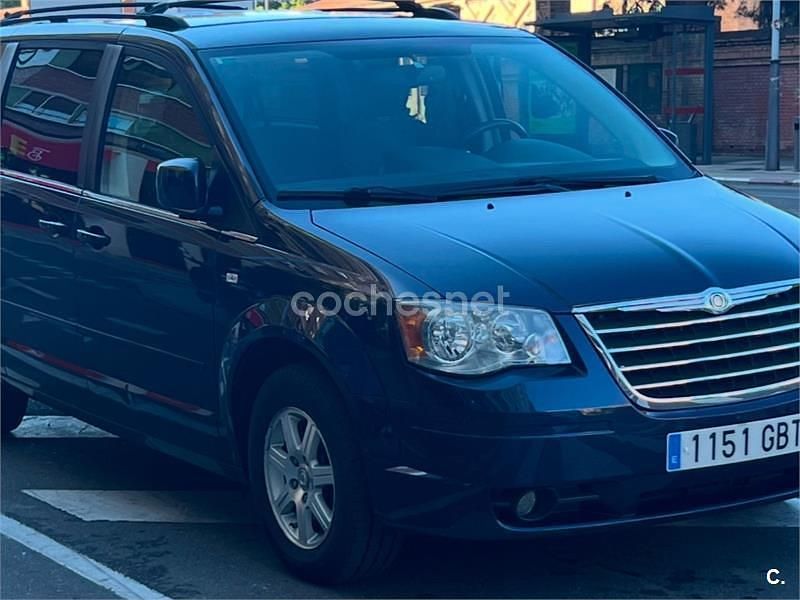 Usado Chrysler Grand Voyager Touring 163 CV (119 kW) 2008 Azul Monovolumen