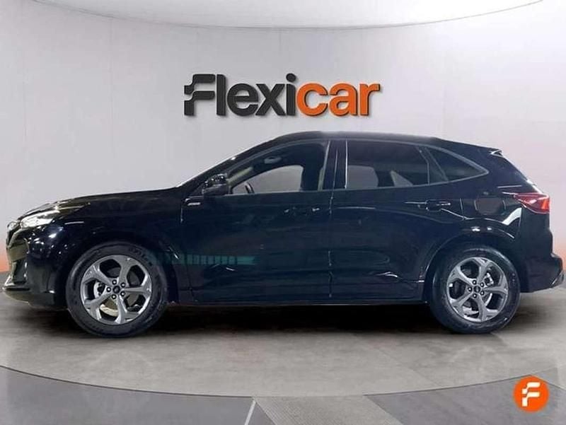 Usado Ford Kuga ST-Line 150 CV (110 kW) 2025 Negro SUV