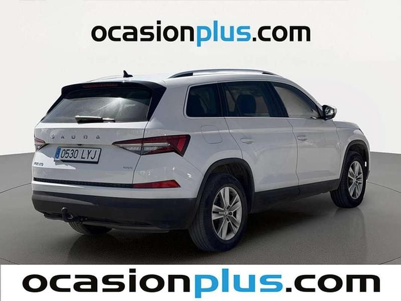 Usado Skoda Kodiaq Ambition 150 HP (110 kW) 2022 Branco SUV