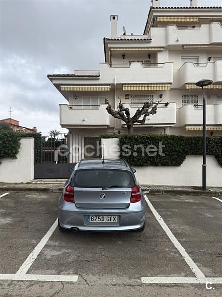Usado BMW 118 122 CV (89 kW) 2008 Gris / plata Utilitario