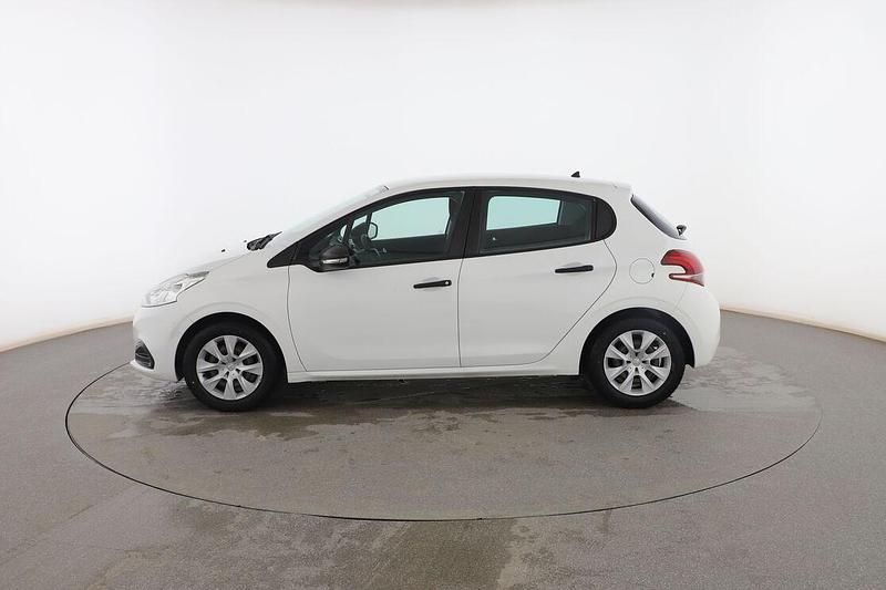 Begagnad Peugeot 208 Access 82 HK (60 kW) 2016 Vit Halvkombi