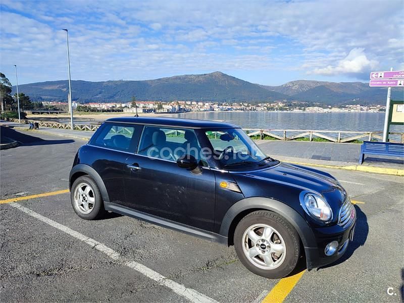 Usado Mini ONE 90 CV (66 kW) 2007 Negro Utilitario