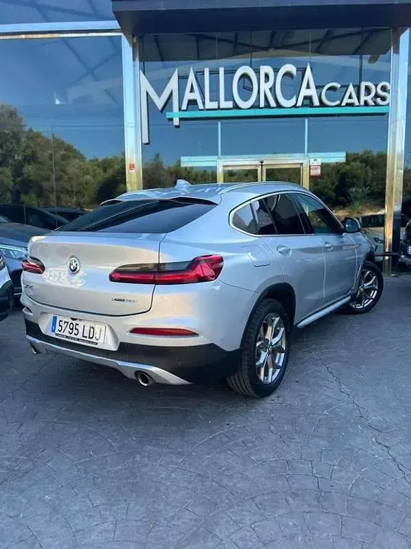 Usado BMW X4 184 CV (135 kW) 2019 Gris SUV