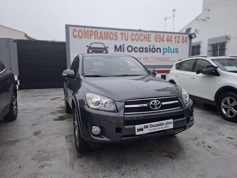 Usado Toyota RAV4 150 CV (110 kW) 2010 Gris SUV