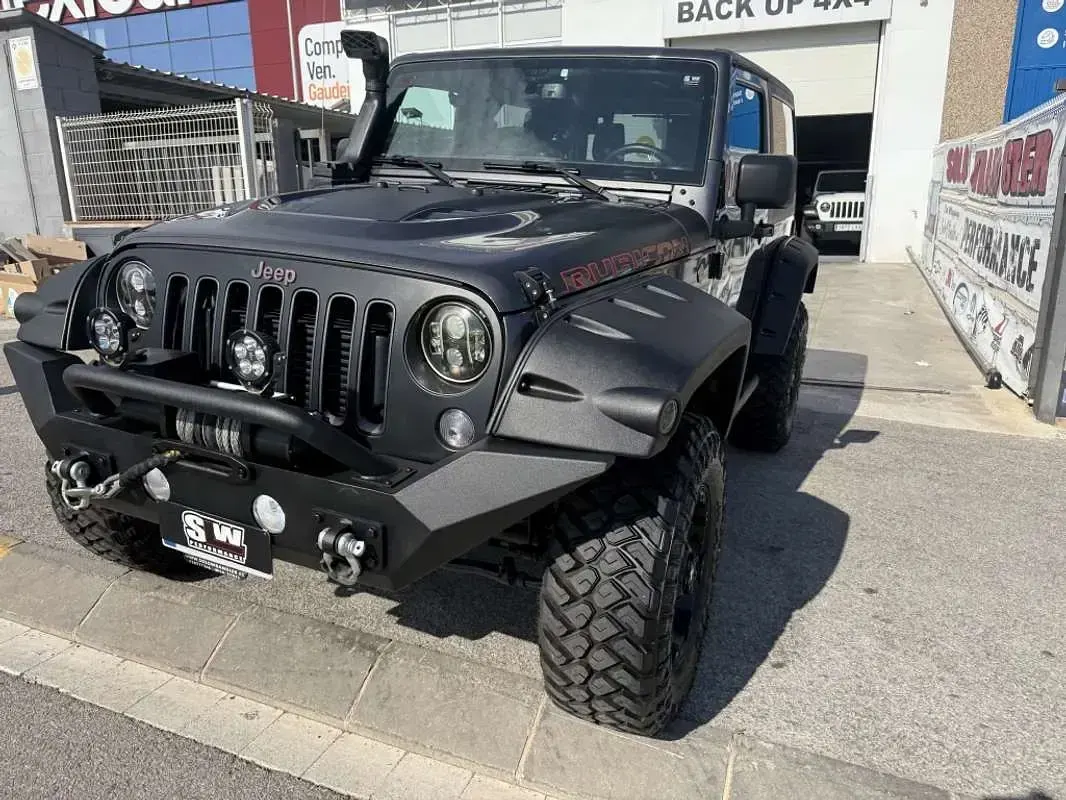 Usado Jeep Wrangler Rubicon 200 CV (147 kW) 2018 Gris SUV