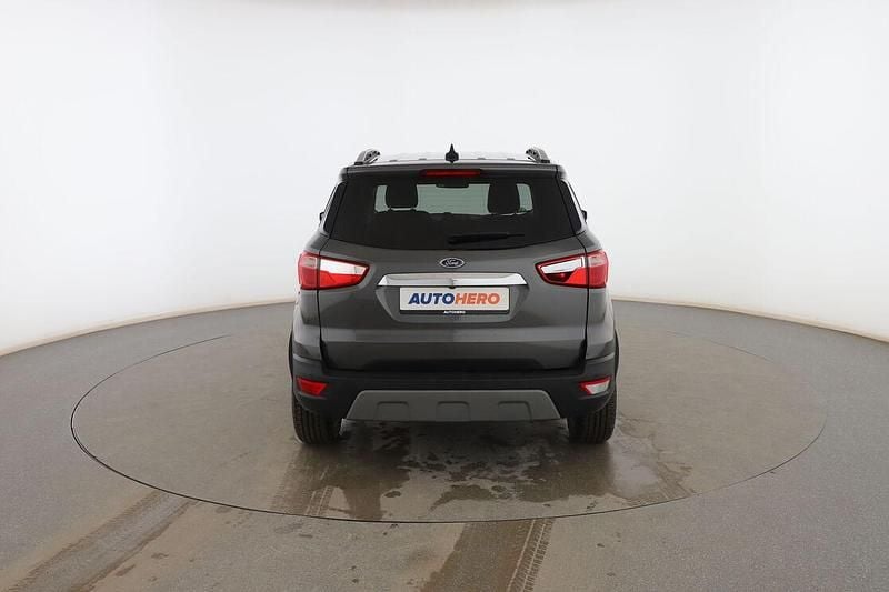Usado Ford Ecosport Titanium 125 CV (91 kW) 2020 Gris SUV