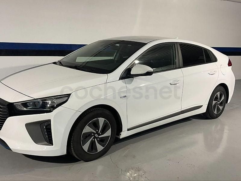 Usado Hyundai Ioniq 141 CV (103 kW) 2019 Blanco Utilitario