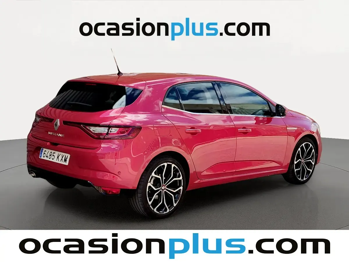 Usado Renault Mégane Zen 140 CV (102 kW) 2019 Rojo Utilitario