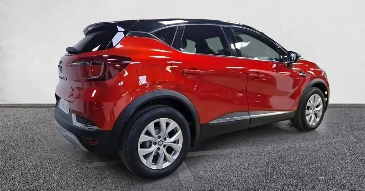 Usado Renault Captur Zen 90 CV (66 kW) 2022 SUV