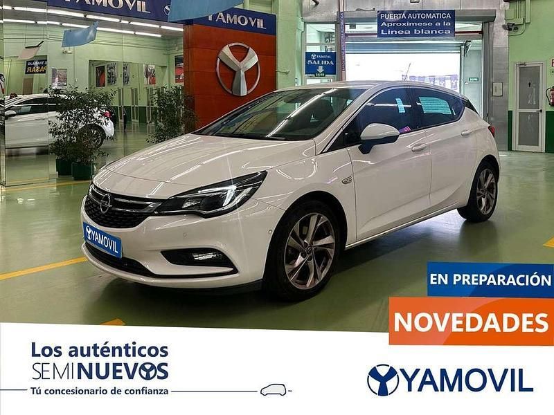 Blanco Usado 2018 Opel Astra Dynamic Utilitario | 11.750 € (Buen precio) - Imagen 1/4