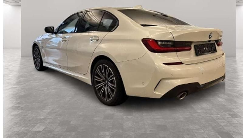 Usado BMW 330e M Sport 292 CV (214 kW) 2022 Blanco Berlina