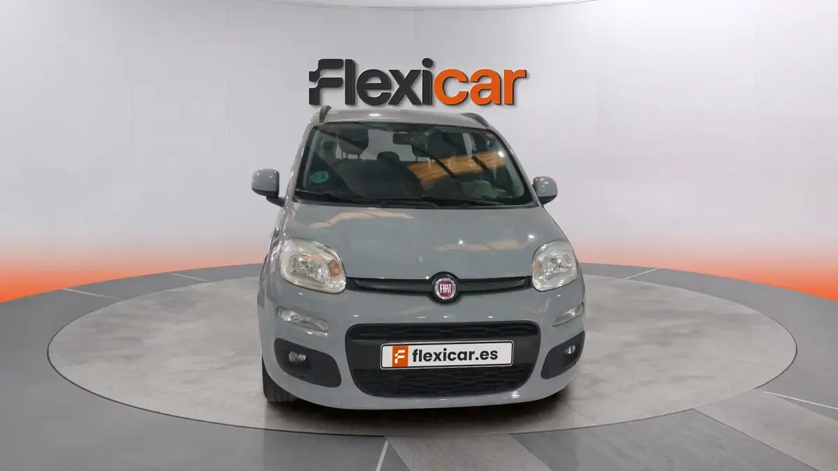 Begagnad Fiat Panda Lounge 69 HK (50 kW) 2020 Grå Halvkombi