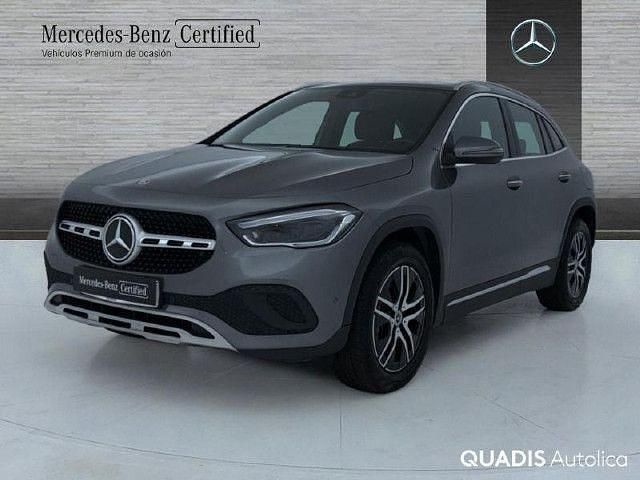 Usado Mercedes GLA200 Progressive 150 CV (110 kW) 2022 Gris montaña SUV