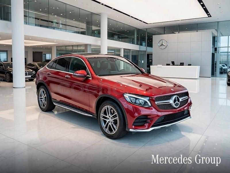 Usado Mercedes GLC250 204 CV (150 kW) 2018 Rojo Coupe