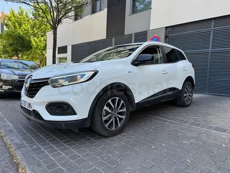 Usado Renault Kadjar LIMITED 115 CV (84 kW) 2022 Blanco SUV