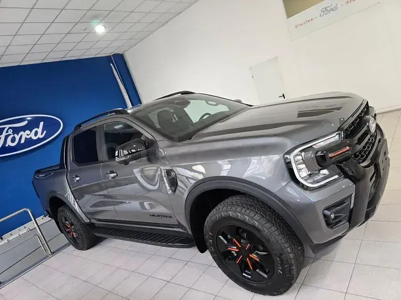 Nuevo Ford Ranger Wildtrack 282 CV (207 kW) 2026 Gris / plata Pickup/Camioneta