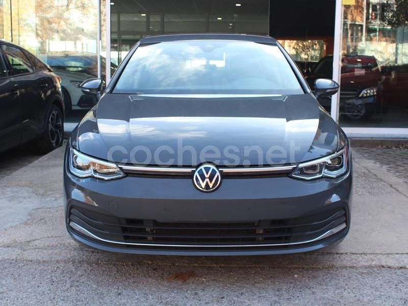 Usado VW Golf VIII 204 CV (150 kW) 2022 Gris / plata Berlina