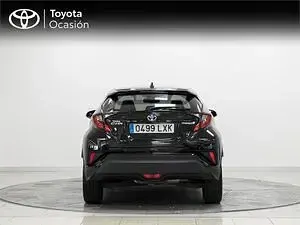 Usado Toyota C-HR Advance 122 CV (89 kW) 2022 Negro SUV