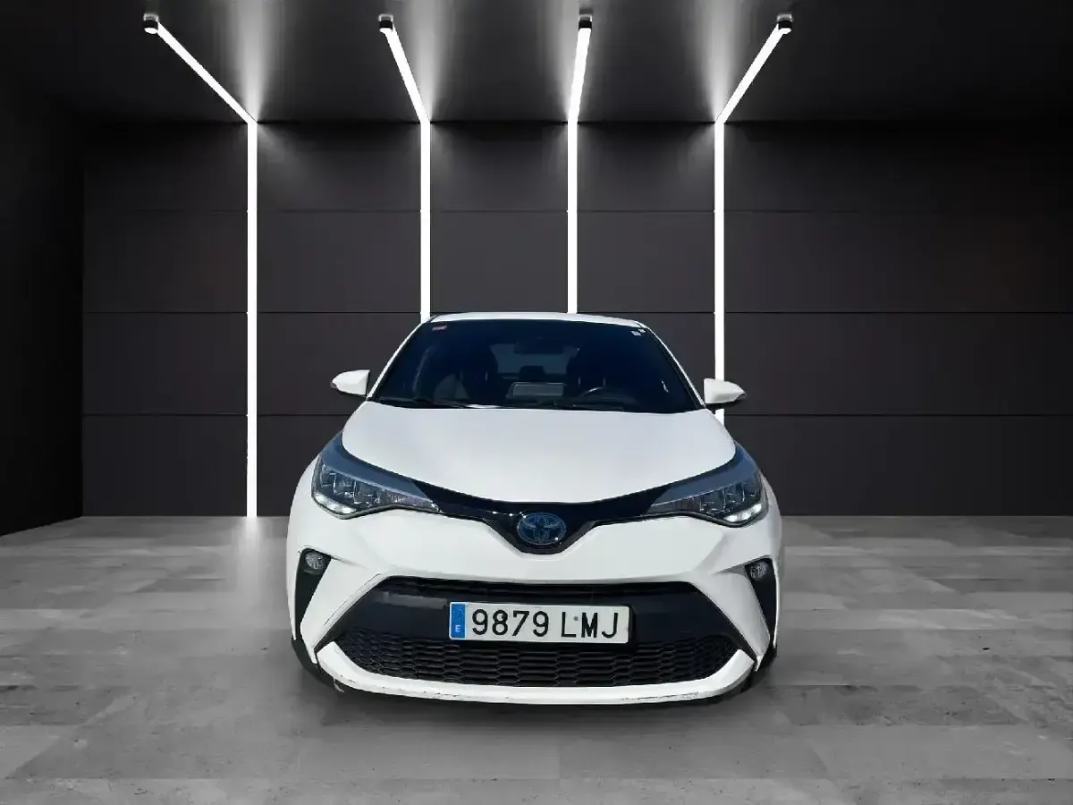 Usado Toyota C-HR Active 122 CV (89 kW) 2021 Blanco SUV