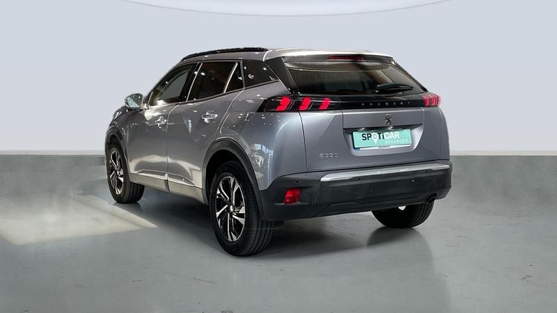 Usado Peugeot 2008 Allure 101 CV (74 kW) 2020 Gris SUV