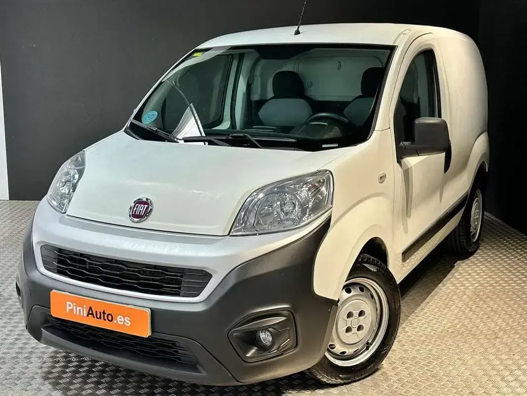 Usado Fiat Fiorino 79 CV (58 kW) 2020 Blanco Monovolumen