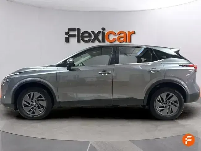Usado Nissan Qashqai Acenta 140 CV (102 kW) 2024 Gris SUV