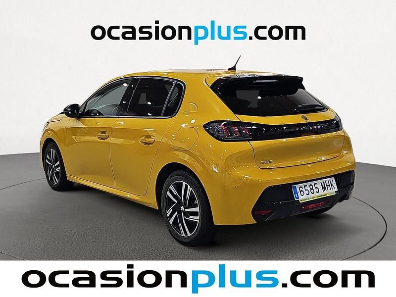 Usado Peugeot 208 Allure 100 CV (73 kW) 2023 Amarillo Utilitario