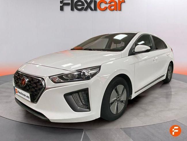 Usado Hyundai Ioniq 141 CV (103 kW) 2022 Blanco Utilitario