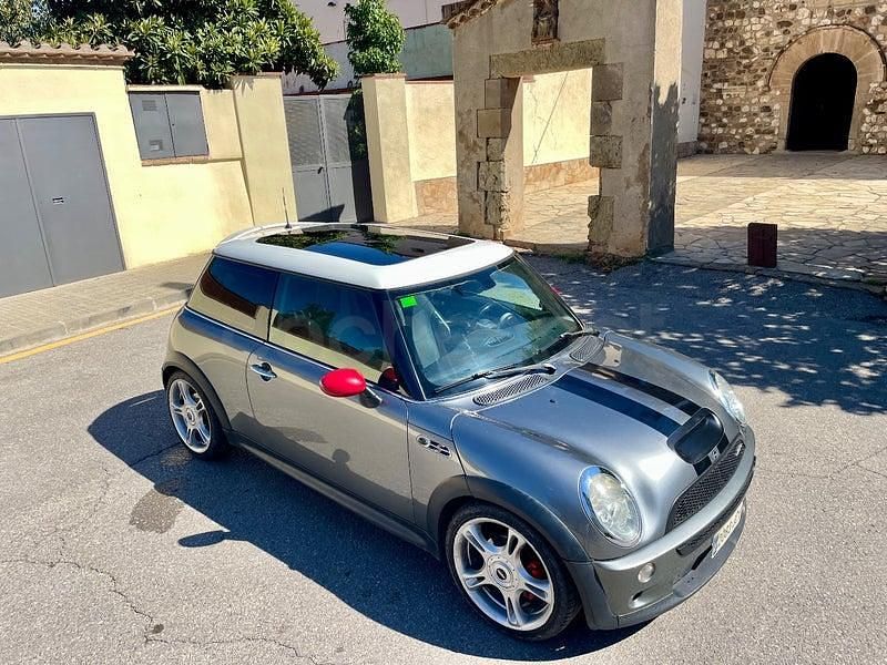 Usado Mini Cooper S 170 CV (125 kW) 2004 Gris / plata Utilitario