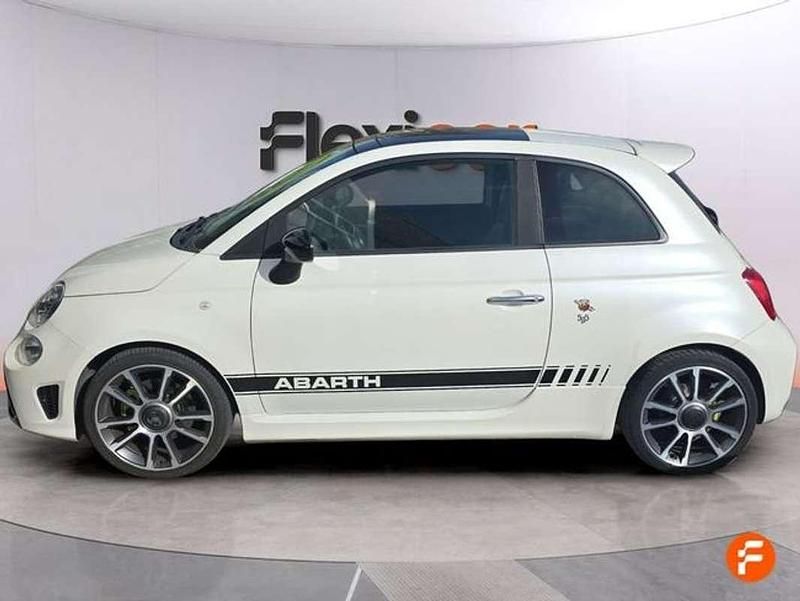 Usado Abarth 595 Turismo 165 CV (121 kW) 2021 Blanco Utilitario