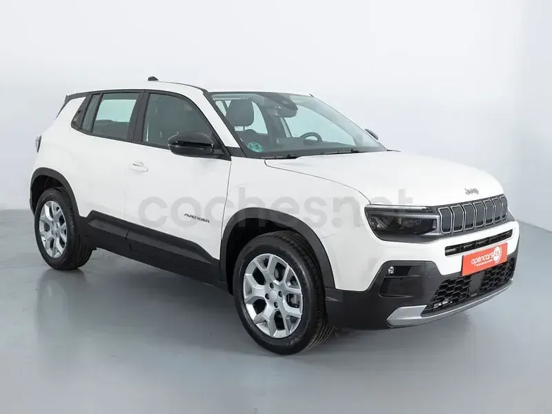 Usado Jeep Avenger Altitude 100 CV (73 kW) 2025 Blanco SUV