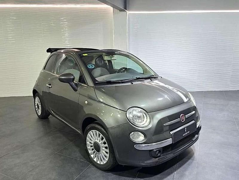 Usado Fiat 500 69 CV (50 kW) 2013 Plateado Descapotable