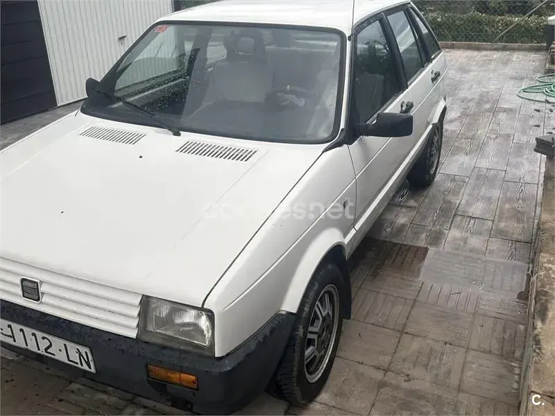 Usado Seat Ibiza 90 CV (66 kW) 1990 Blanco Utilitario