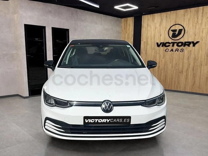 Usado VW Golf VIII Life 110 CV (80 kW) 2021 Blanco Berlina