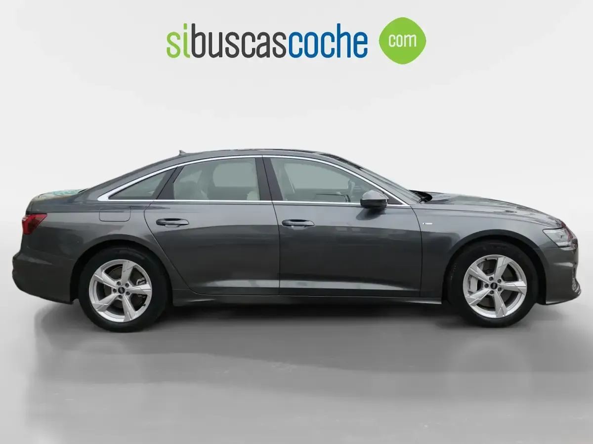 Usado Audi A6 340 CV (250 kW) 2022 Gris/plata Familiar