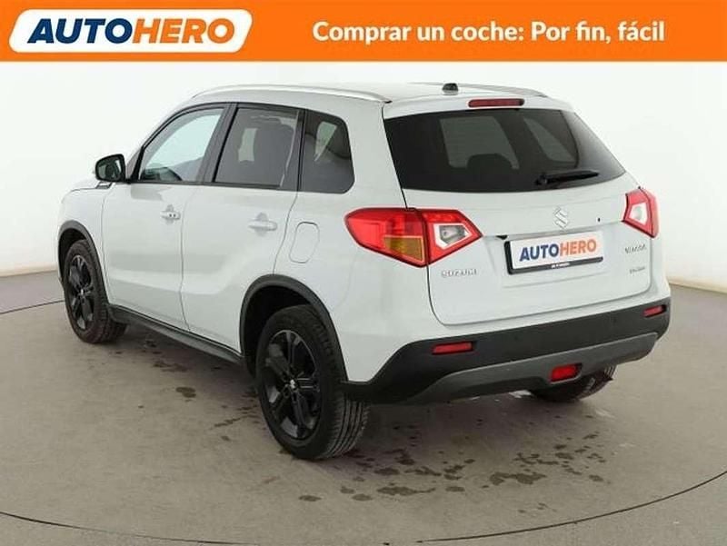 Usado Suzuki Vitara 140 CV (102 kW) 2016 Blanco SUV