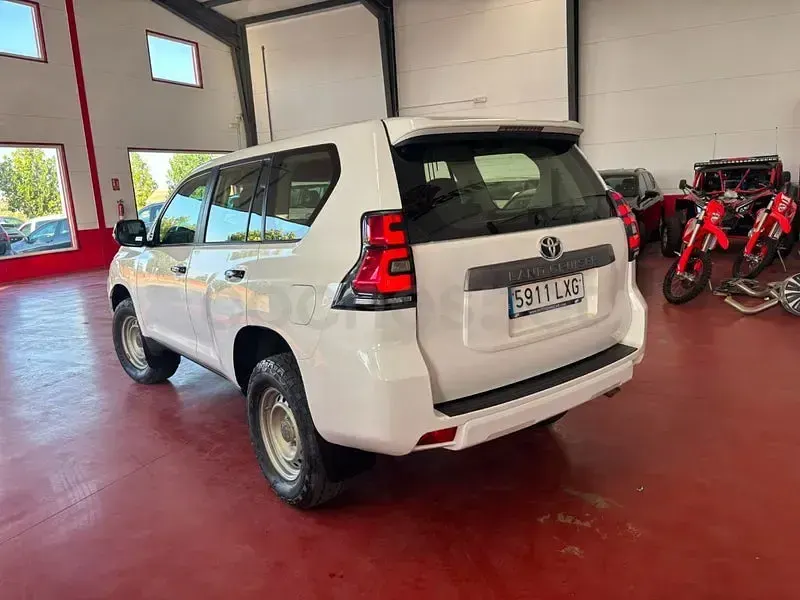 Usado Toyota Land Cruiser 204 CV (150 kW) 2022 Blanco SUV