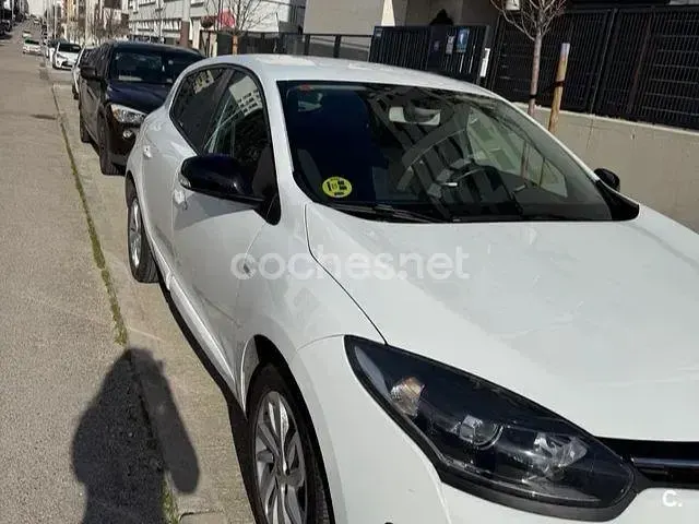 Usado Renault Mégane Bose Edition 110 CV (80 kW) 2015 Blanco Berlina