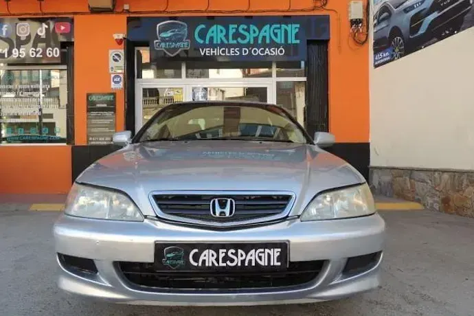 Usado Honda Accord ES 136 CV (100 kW) 2001 Berlina