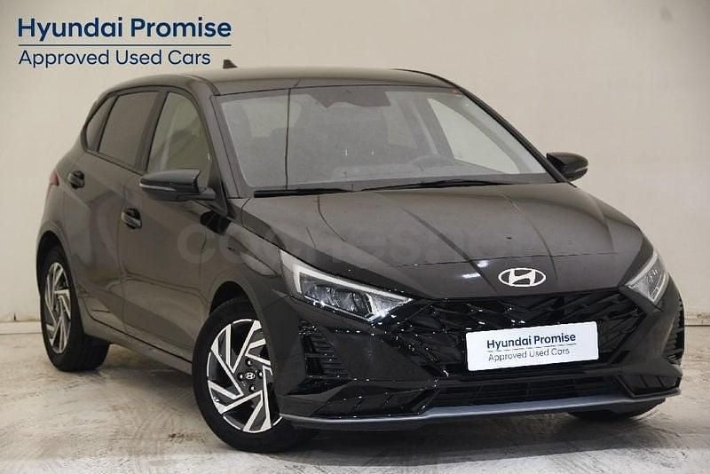 Negro Usado 2025 Hyundai i20 Berlina | 18.990 € (Precio justo) - Imagen 1/4