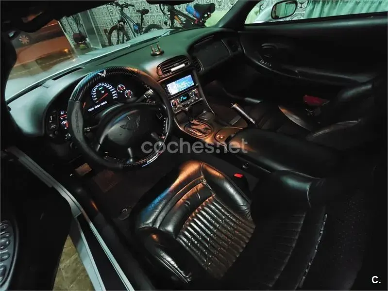 Usado Chevrolet Corvette 344 CV (253 kW) 2000 Gris / plata Coupe