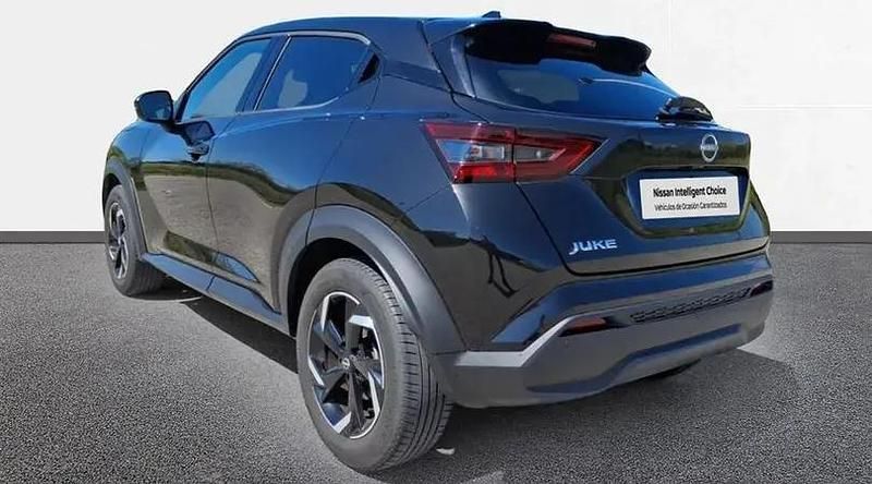 Usado Nissan Juke N-Connecta 114 CV (83 kW) 2024 Midnight black (metalizado) SUV