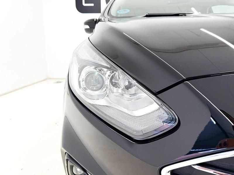 Usado Ford S-MAX Titanium 150 CV (110 kW) 2022 Monovolumen